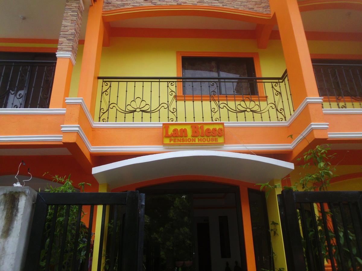 Lan Bless Pension House Coron Exteriör bild