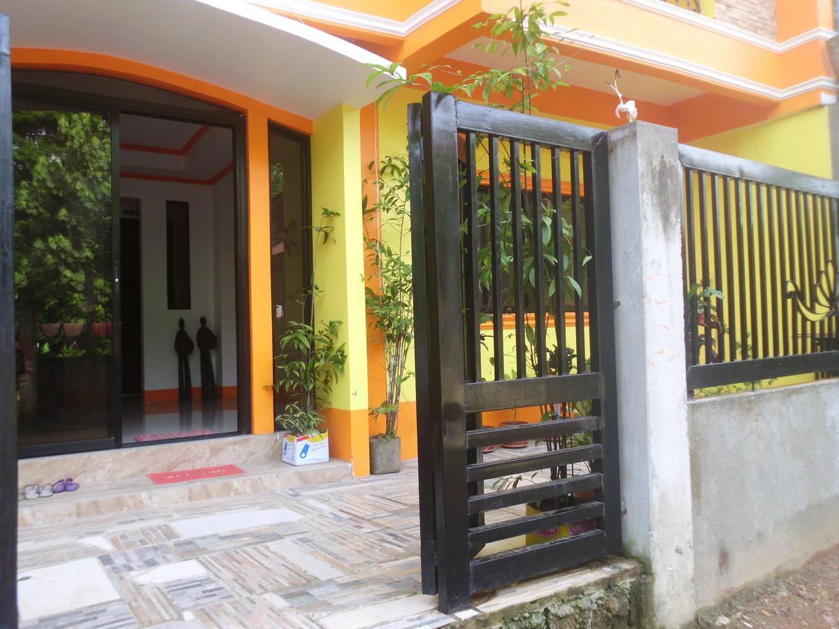 Lan Bless Pension House Coron Exteriör bild